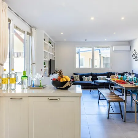 La Casa De Playa - Piscina Y Jacuzzi A 50m Del Mar