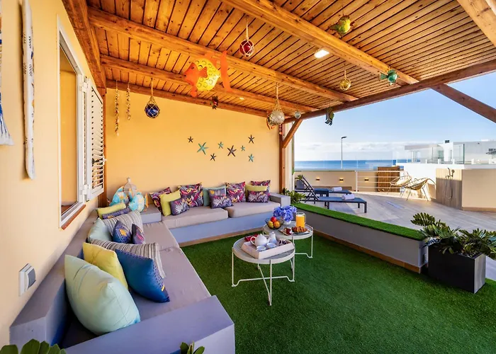 Holiday home La Casa De Playa - Piscina Y Jacuzzi A 50m Del Mar