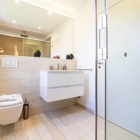 Casa de Férias La Casa De Playa - Piscina Y Jacuzzi A 50m Del Mar